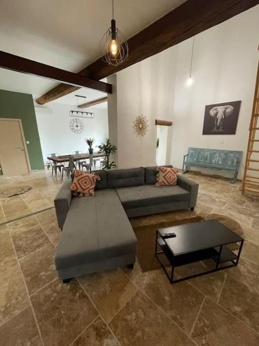 Maison De Charme Avec Piscine مونتيو المظهر الخارجي الصورة