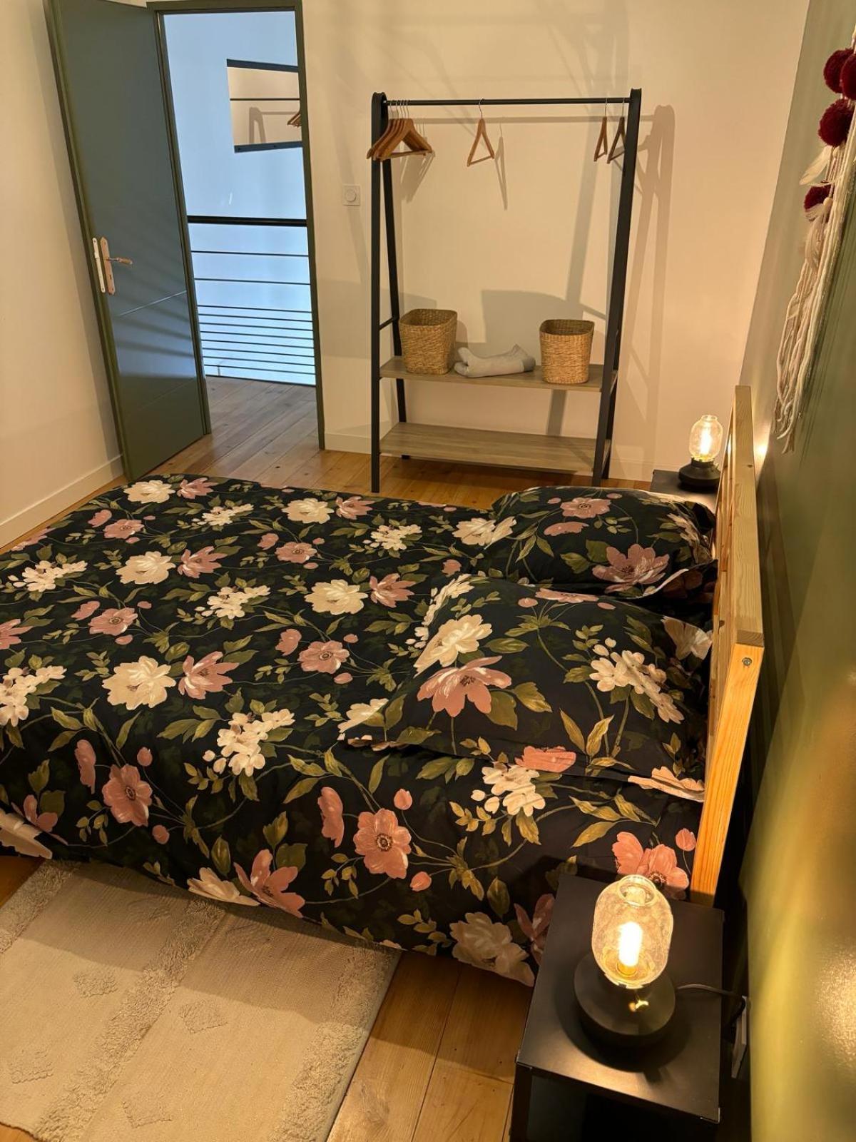 Maison De Charme Avec Piscine مونتيو المظهر الخارجي الصورة